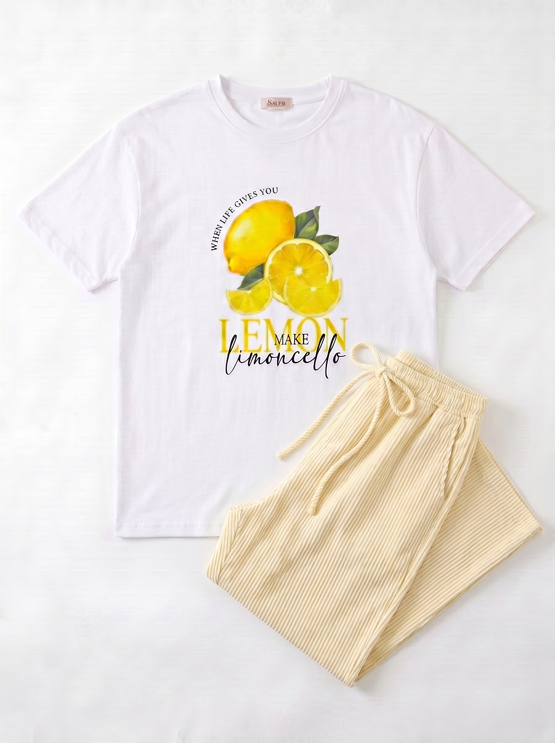 SET TSHIRT COTON OVERSIZED + PANTALON À RAYURES JAUNE